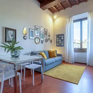 Discovering Appartement Florence